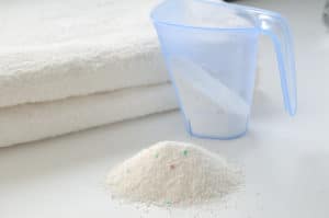 Washing powder for white fabrics